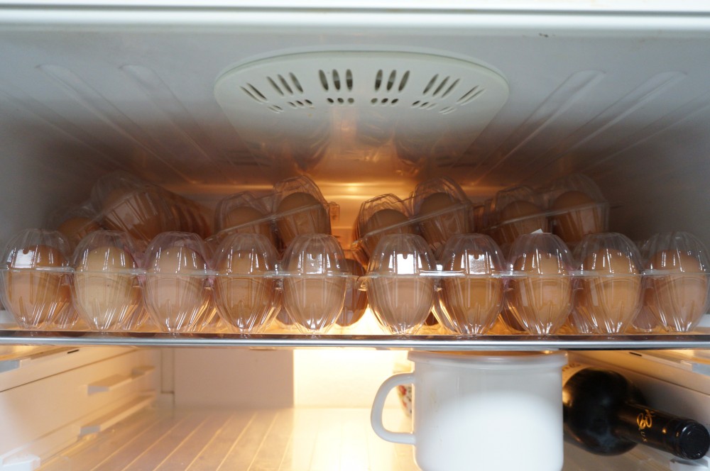 卵10パックが冷蔵庫の一段占領